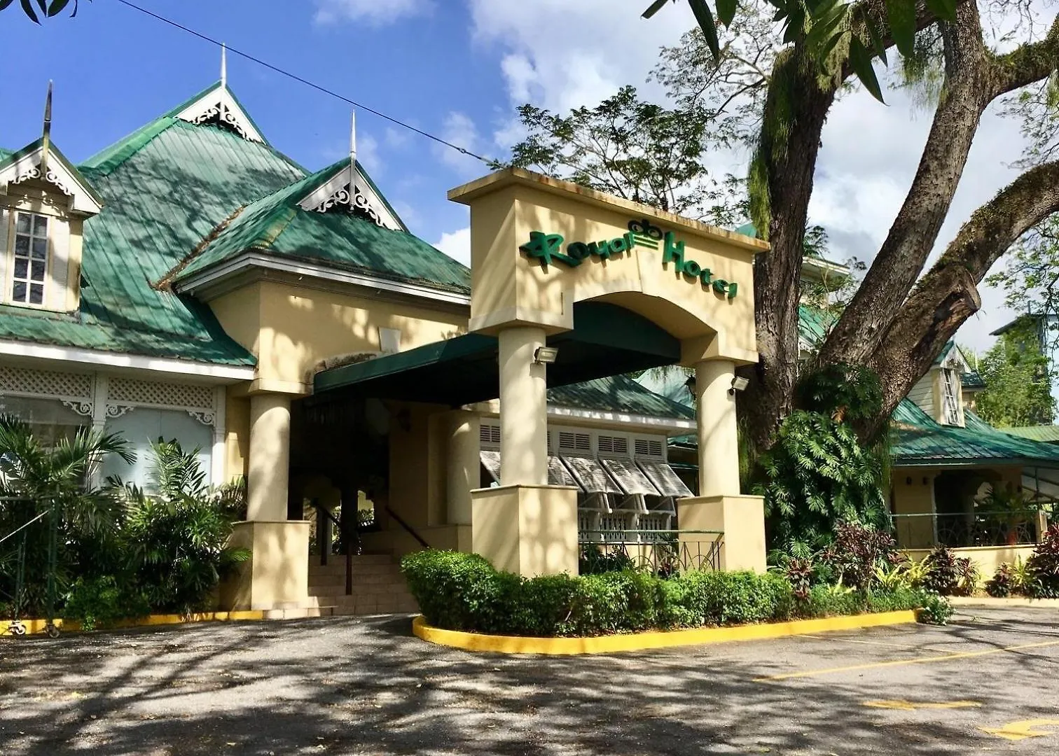 The Royal Hotel location